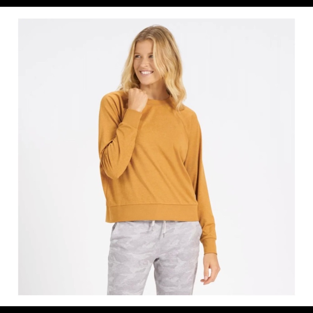 Vuori Long Sleeve Halo Crew. Sz MEDIUM. Flax Heather